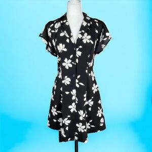 POPSUGAR Black Tulips Sunny Days Belted Button-Up Dress with Pockets Large NWT